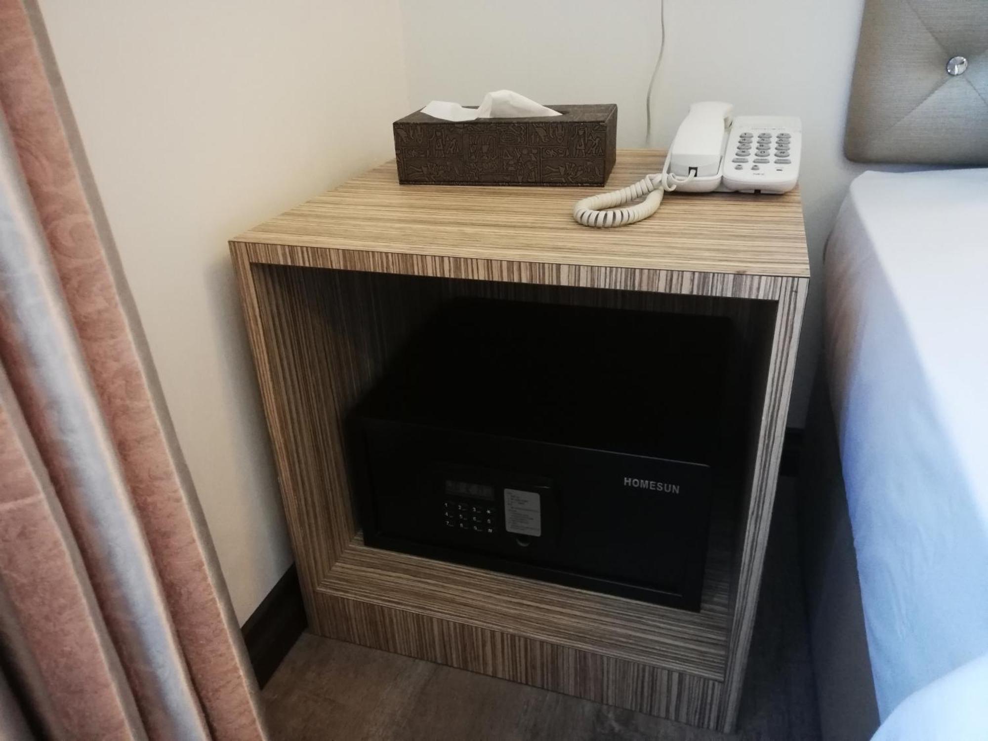 Ease Hotel Kota Kinabalu Ngoại thất bức ảnh