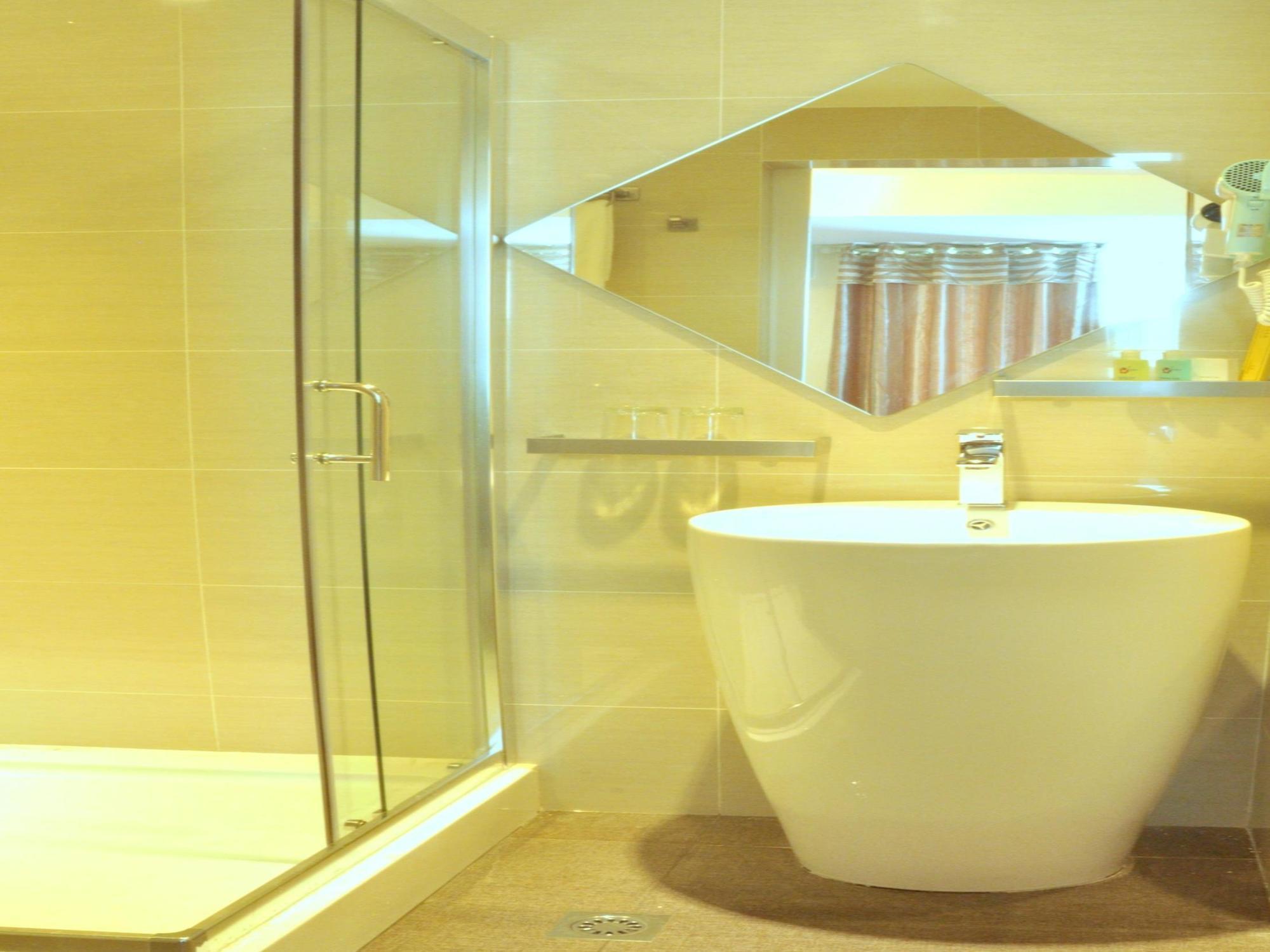 Ease Hotel Kota Kinabalu Ngoại thất bức ảnh